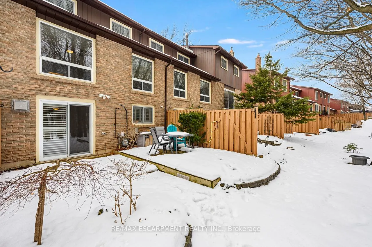 Photo 42 of Unit 42, 2301 Cavendish Drive, Burlington, Brant Hills — HOMEH