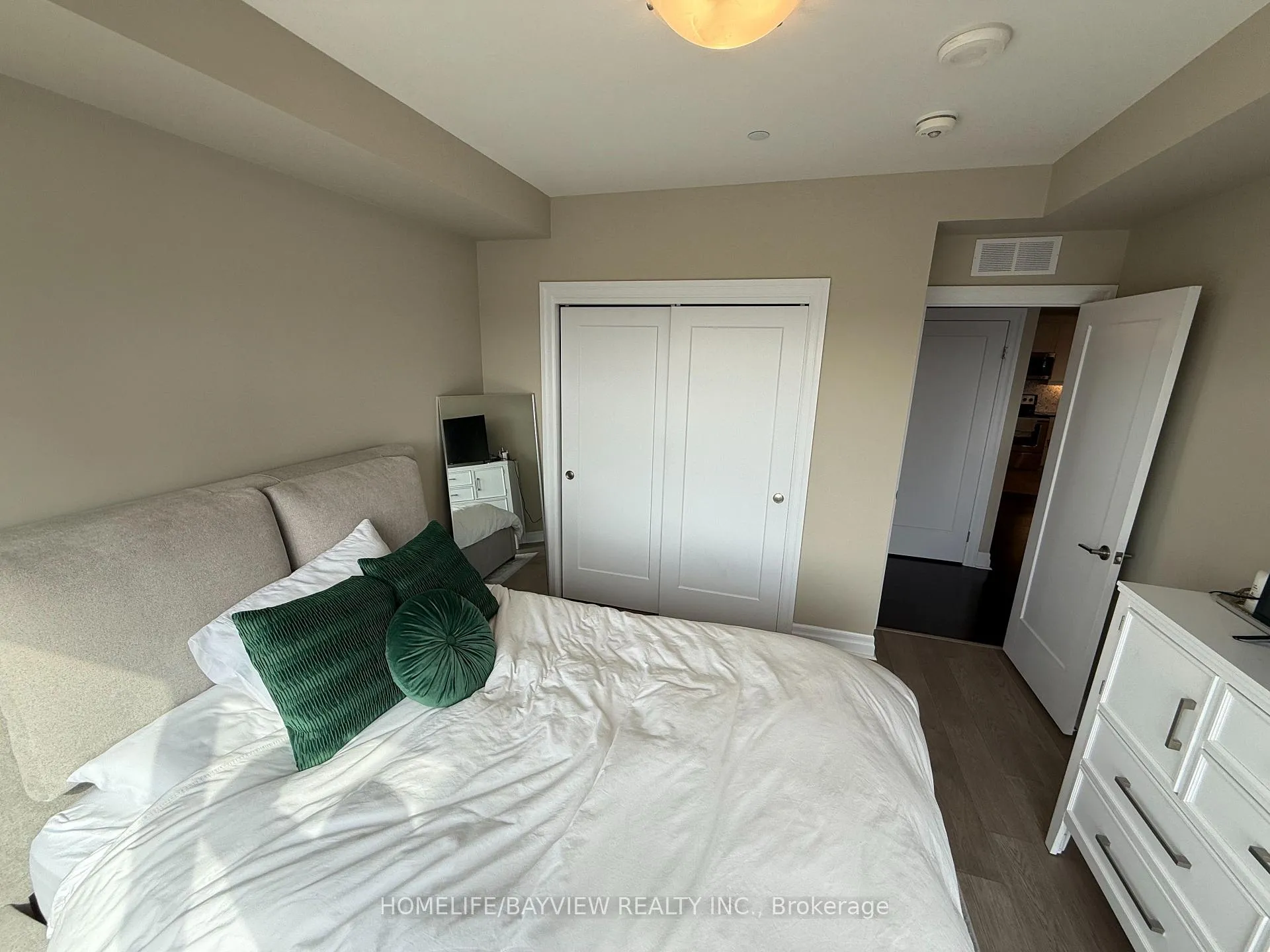 Photo 20 of Unit 910, 505 Talbot Street, London, East F — HOMEH
