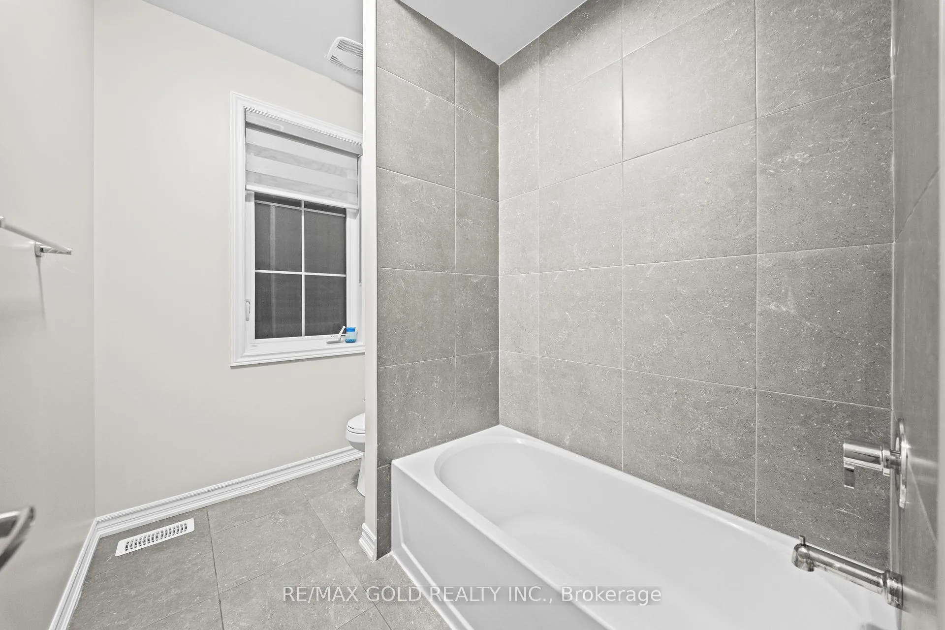 Photo 14 of 41 Rainbrook Close, Brampton, Sandringham-Wellington — HOMEH