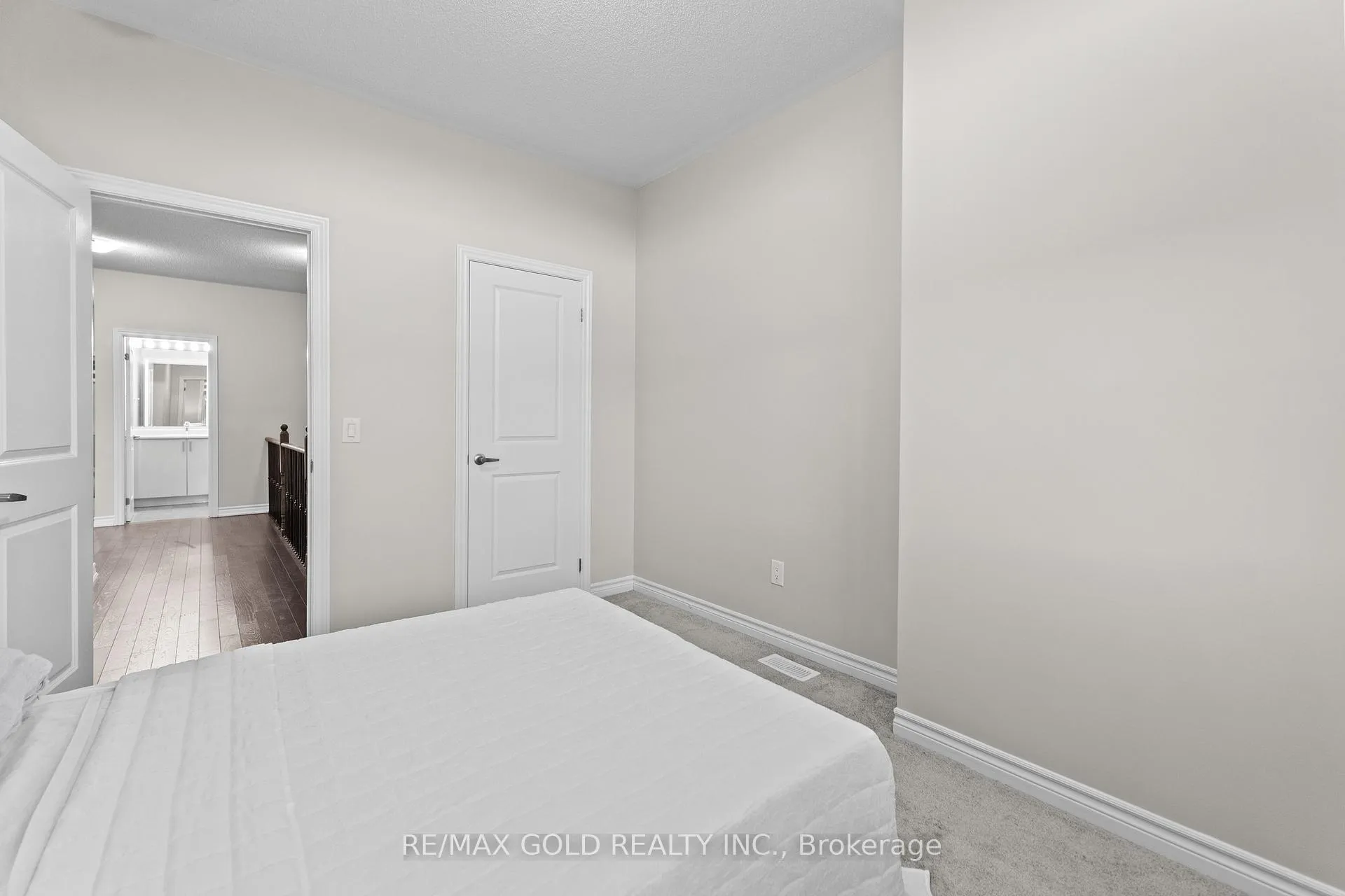 Photo 25 of 41 Rainbrook Close, Brampton, Sandringham-Wellington — HOMEH