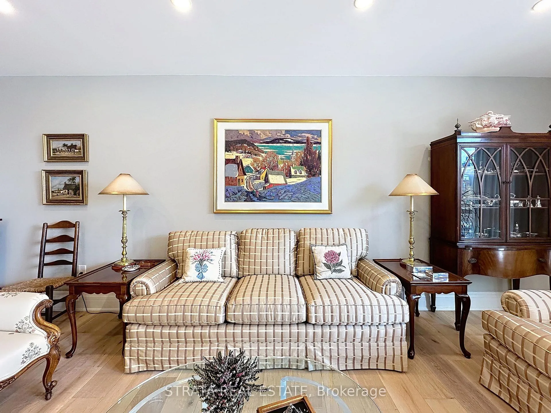 Photo 8 of 40 Rosehill Avenue, Toronto, Rosedale-Moore Park — HOMEH