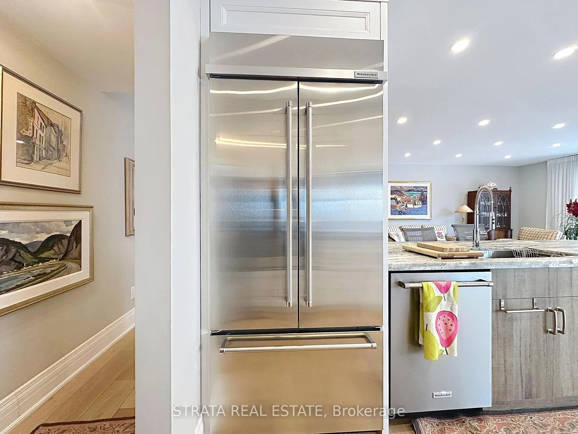 Photo 15 of 40 Rosehill Avenue, Toronto, Rosedale-Moore Park — HOMEH
