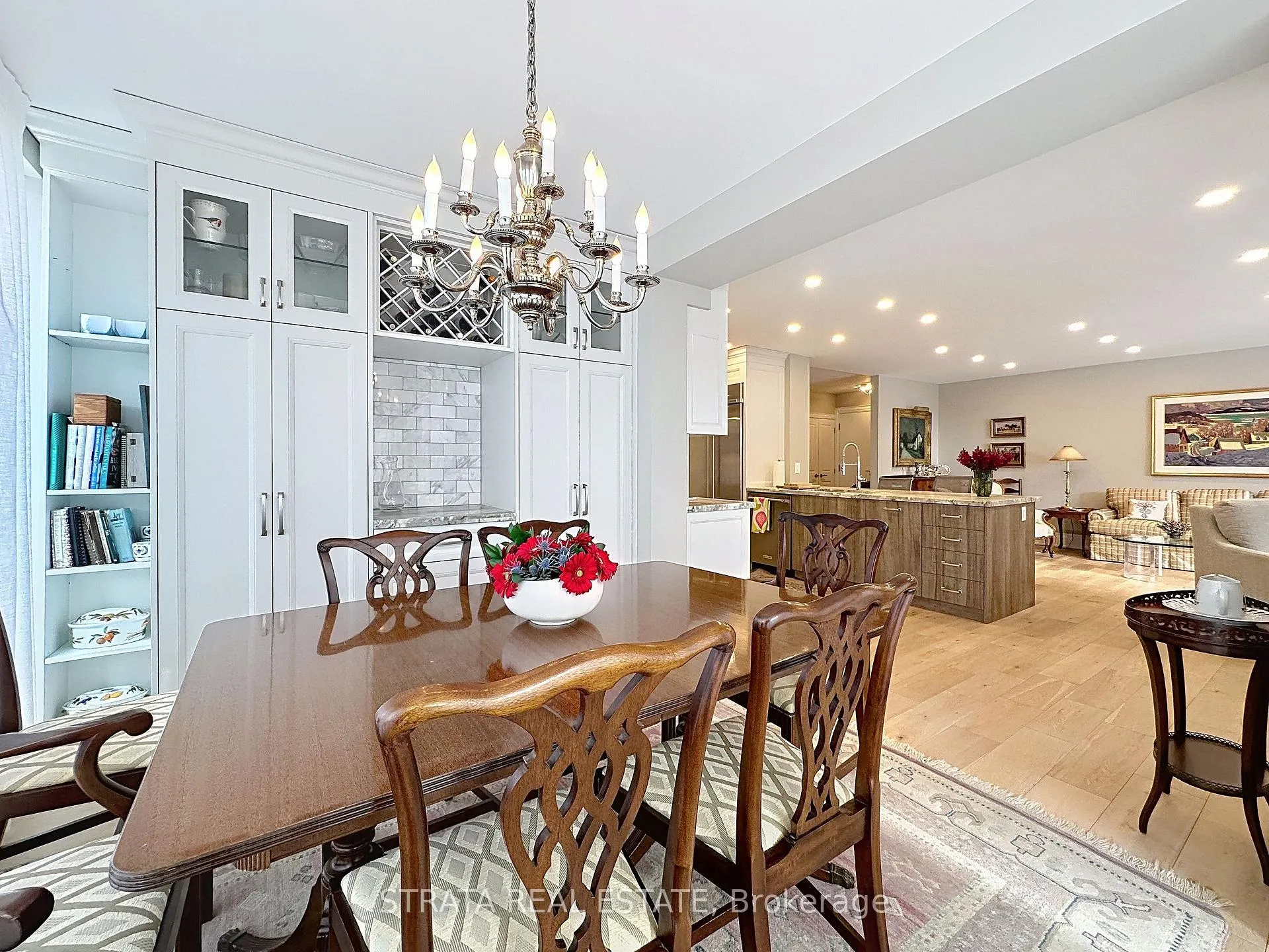Photo 19 of 40 Rosehill Avenue, Toronto, Rosedale-Moore Park — HOMEH