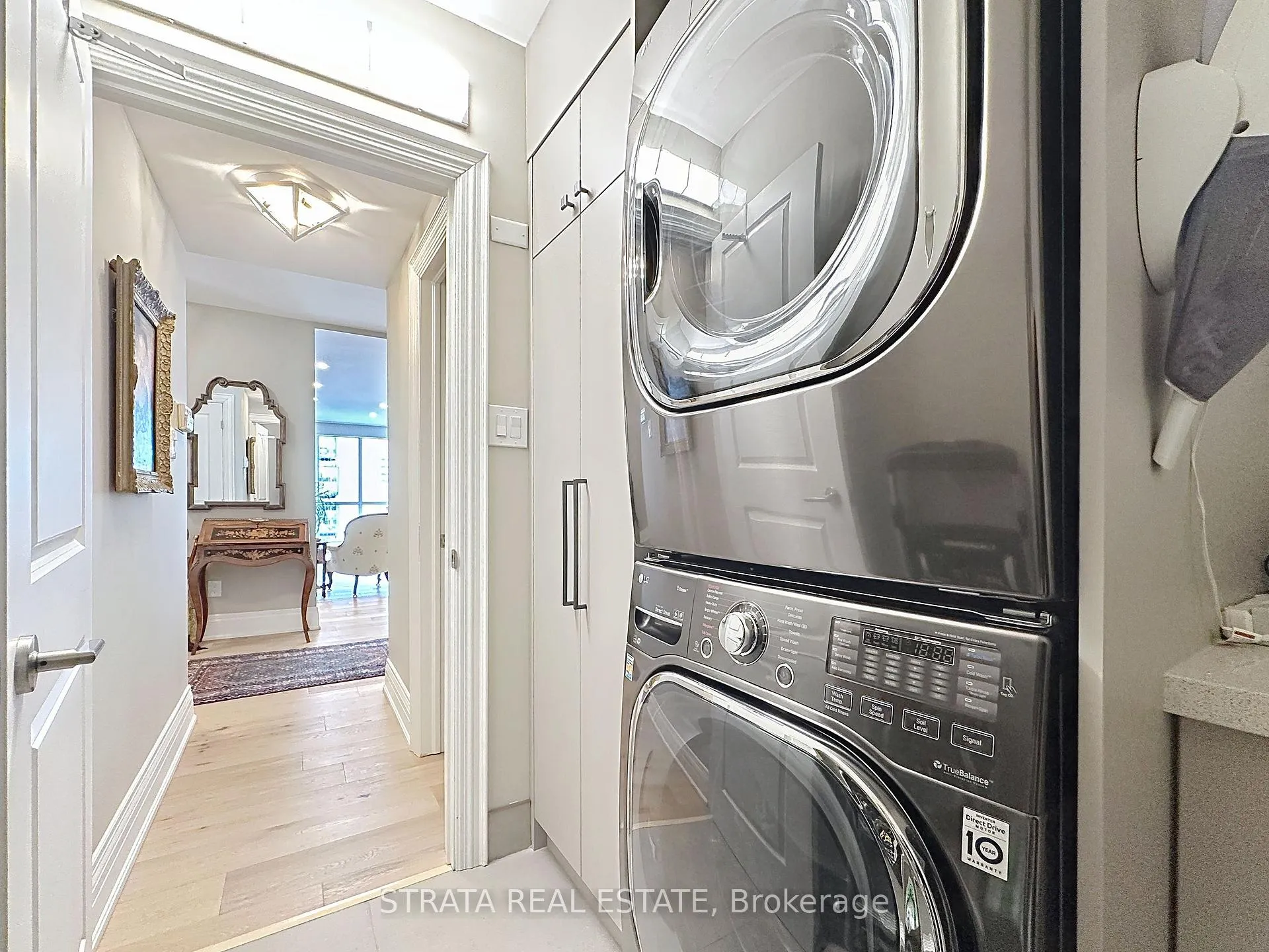 Photo 33 of 40 Rosehill Avenue, Toronto, Rosedale-Moore Park — HOMEH