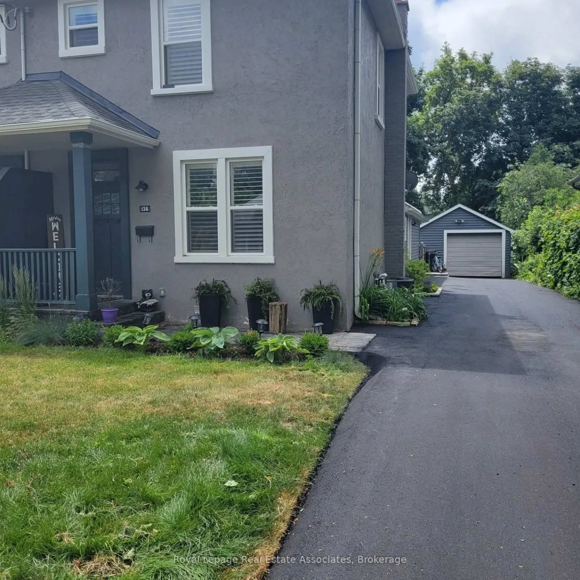 Photo 32 of 136 Poplar Avenue, Halton Hills, Acton — HOMEH