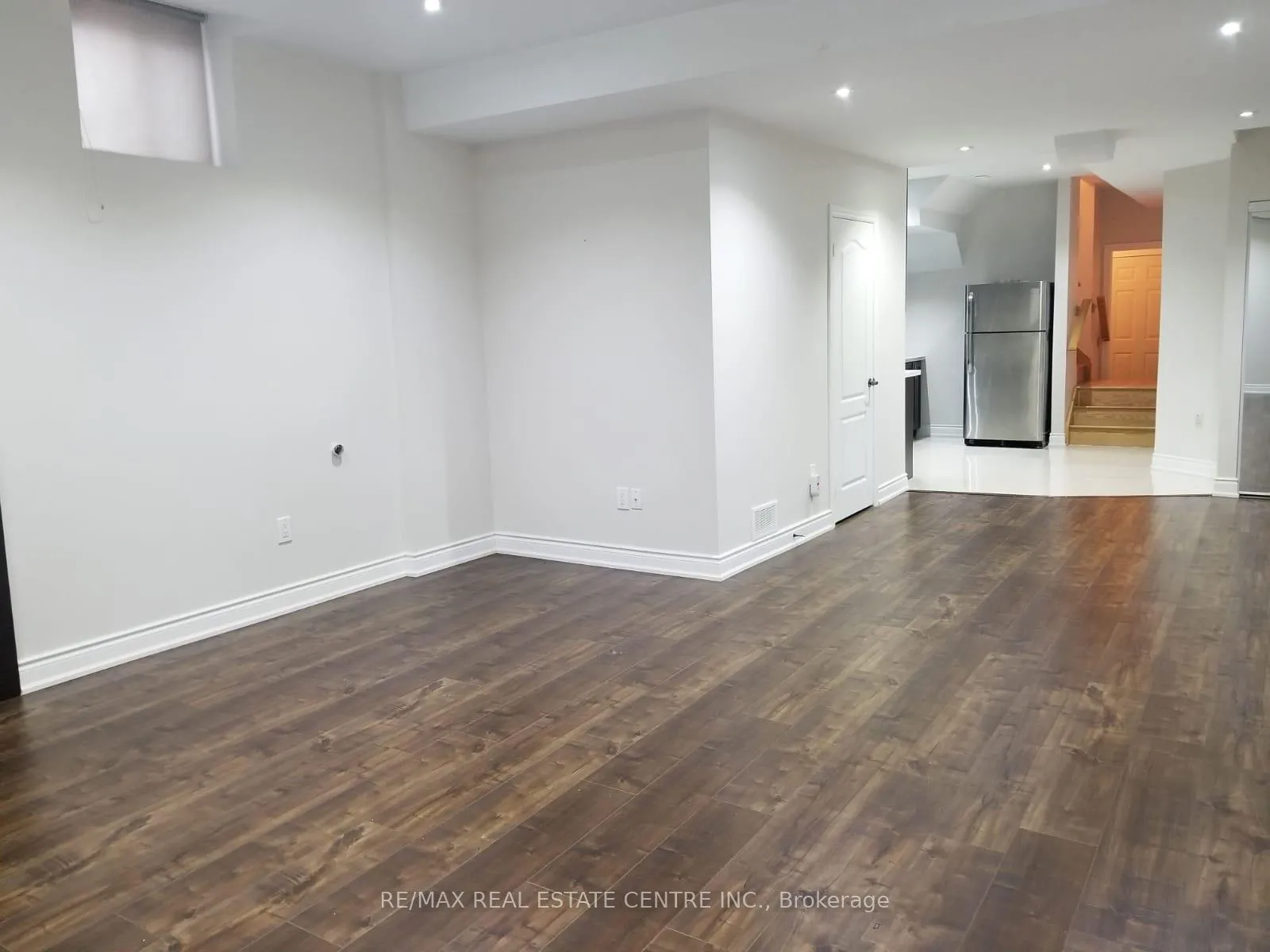 Photo 9 of Unit Bsmnt, 54 Mountain Ridge Road, Brampton, Bram West — HOMEH