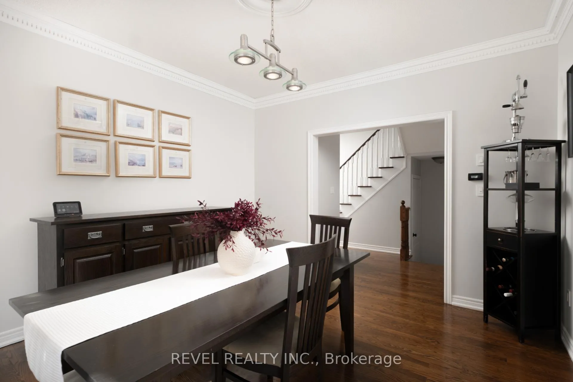 Photo 7 of 54 North Riverdale Drive, Caledon, Inglewood — HOMEH