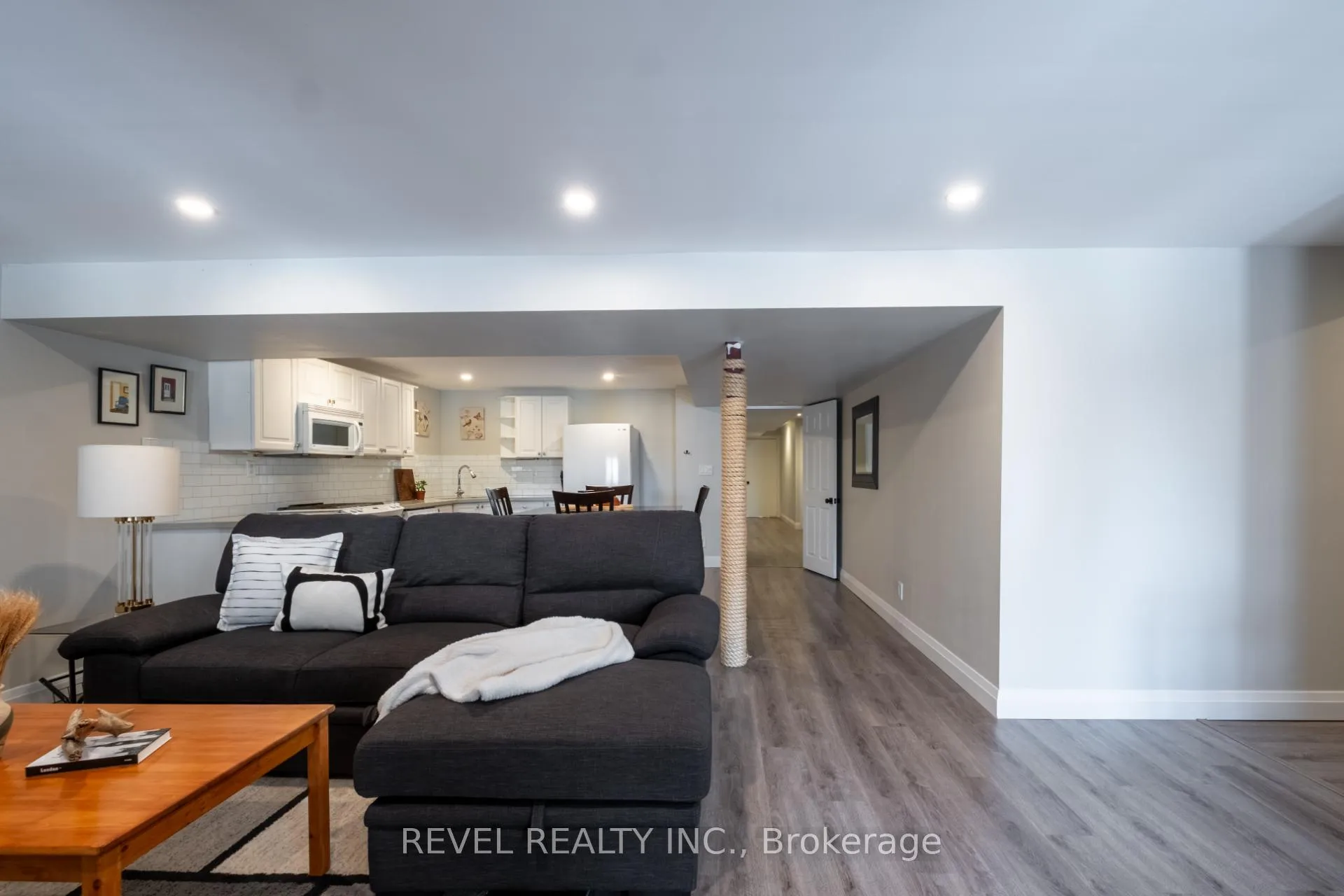 Photo 35 of 54 North Riverdale Drive, Caledon, Inglewood — HOMEH