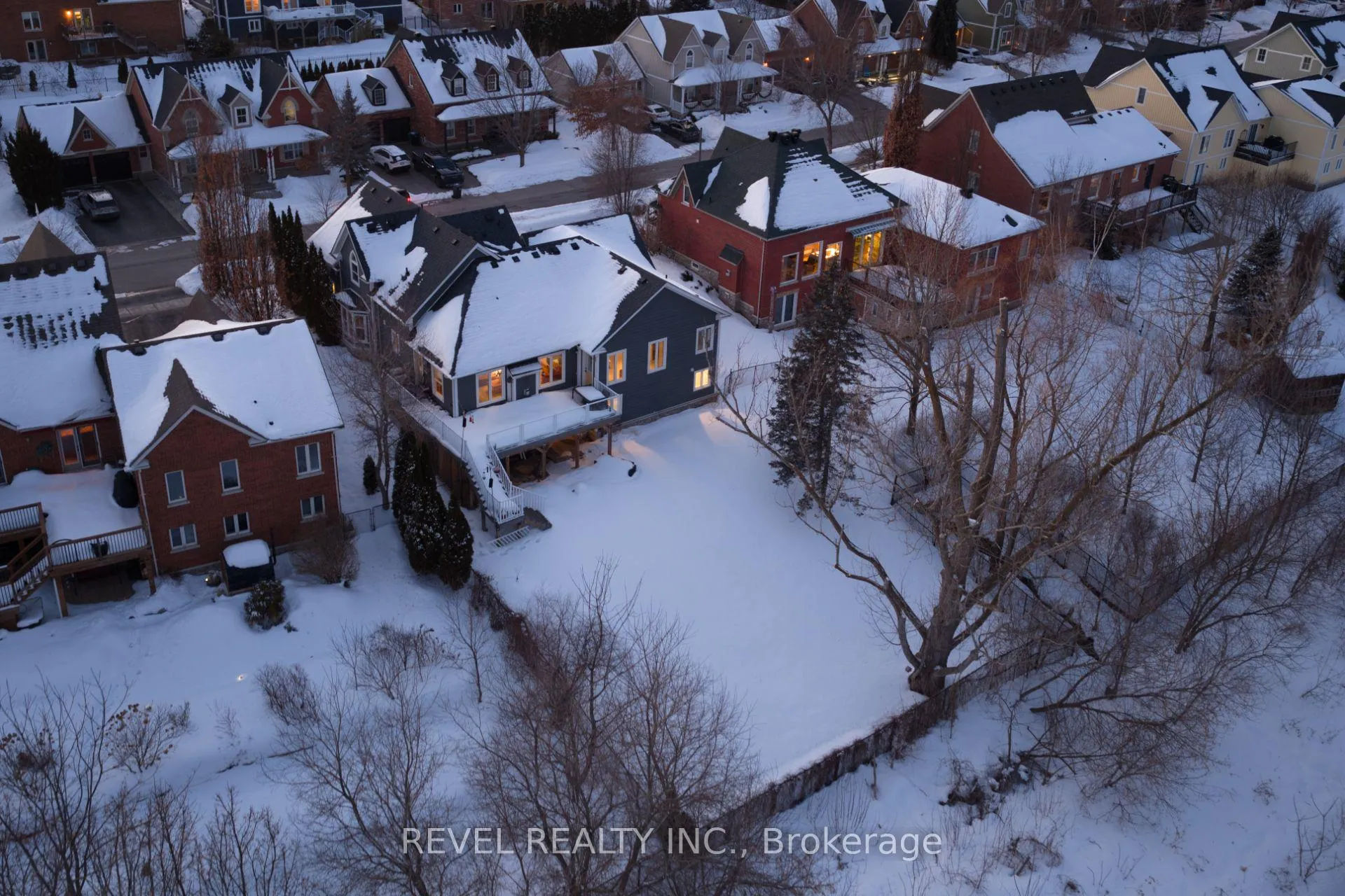 Photo 49 of 54 North Riverdale Drive, Caledon, Inglewood — HOMEH