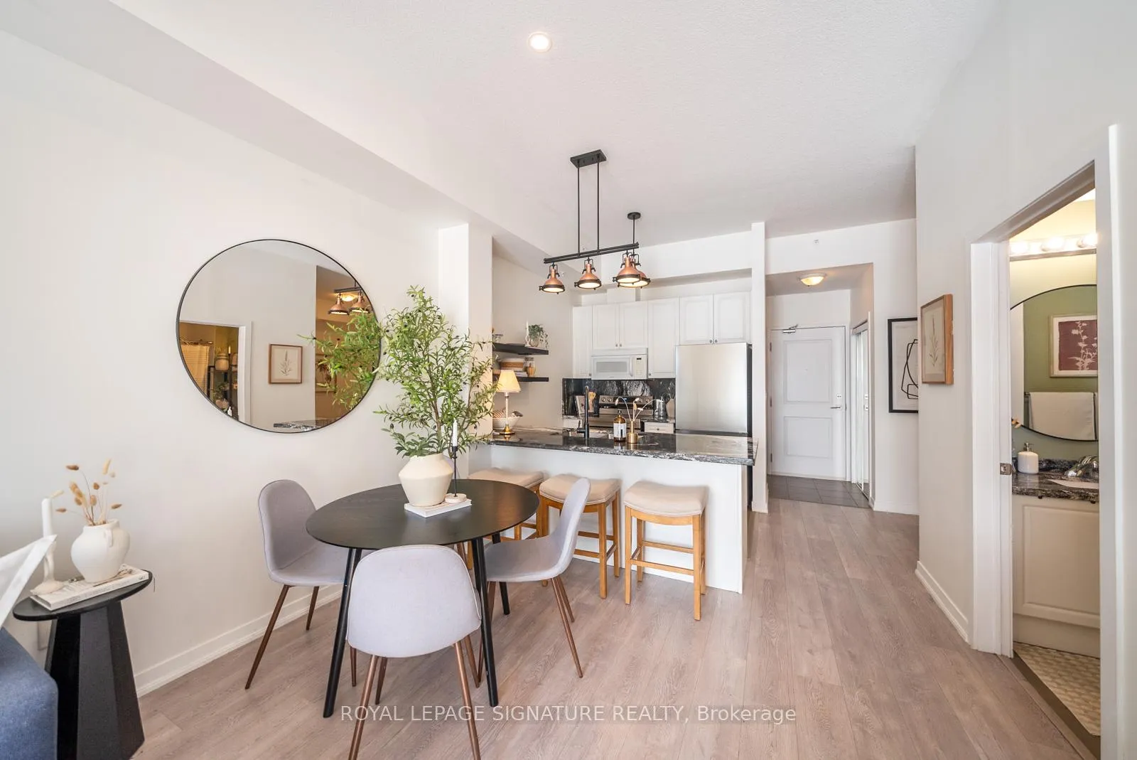 Photo 6 of Unit 431, 5010 Corporate Drive, Burlington, Uptown — HOMEH