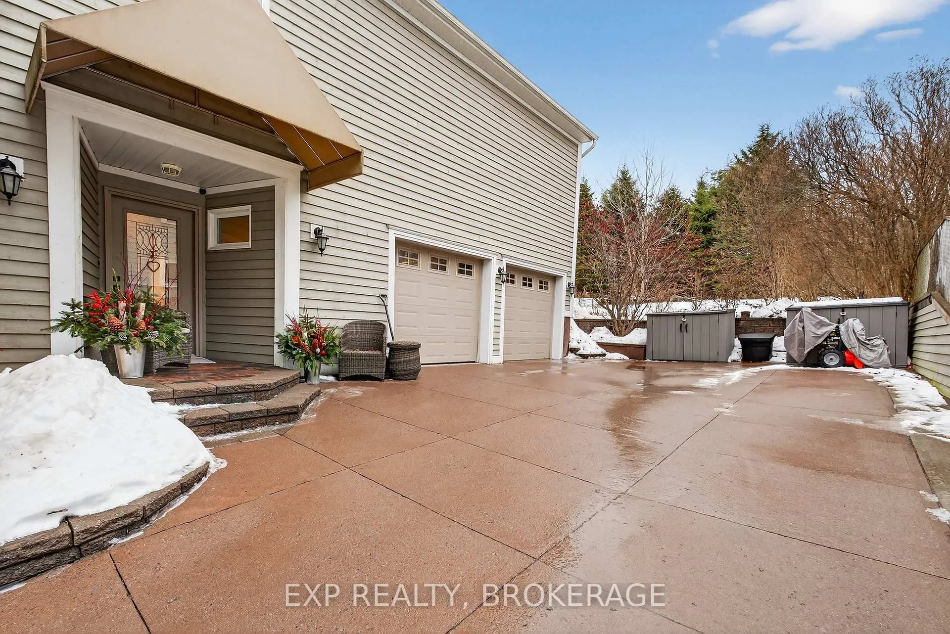Photo 4 of 250 Main Street, Kingston, Kingston East (Incl Barret Crt) — HOMEH