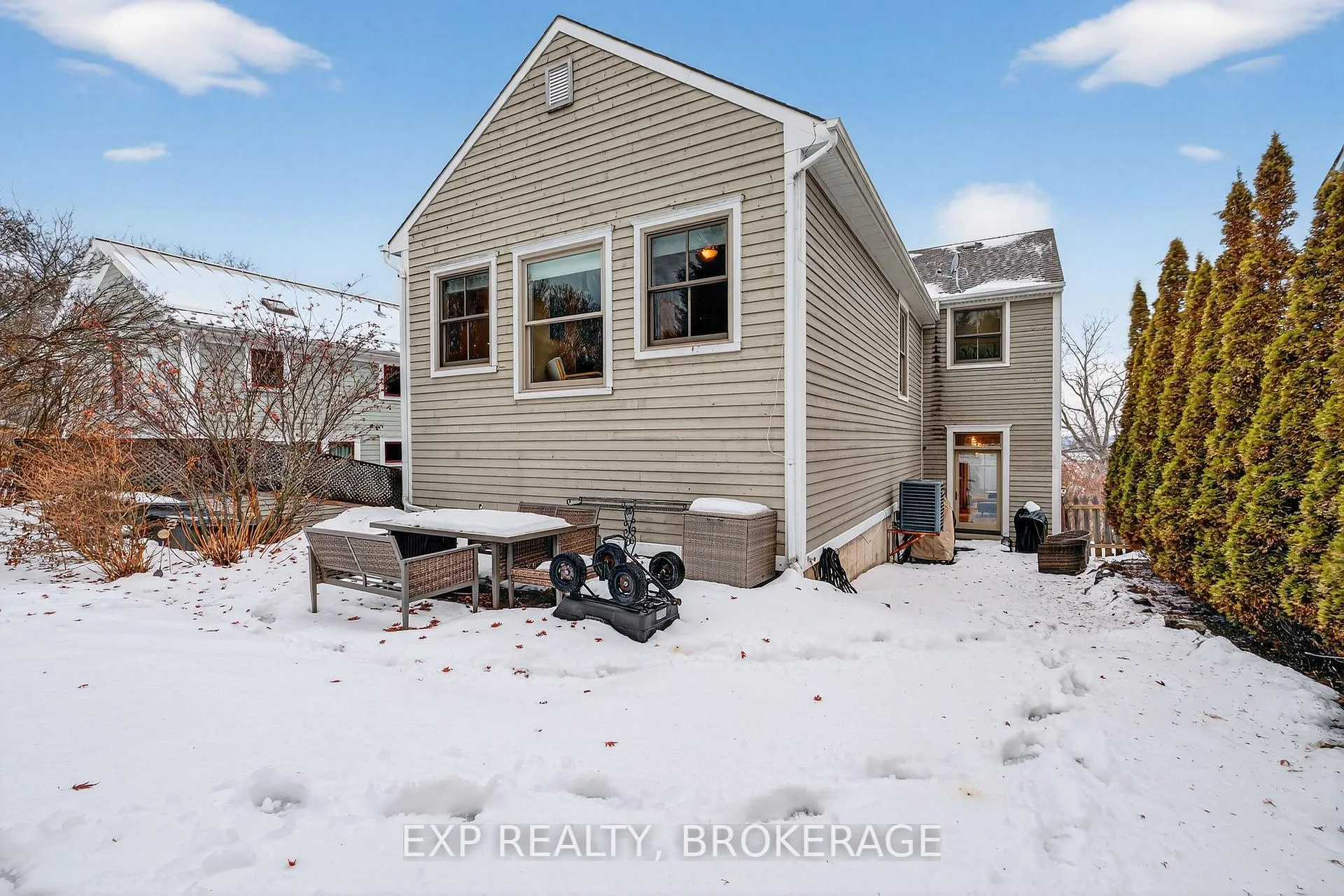 Photo 43 of 250 Main Street, Kingston, Kingston East (Incl Barret Crt) — HOMEH