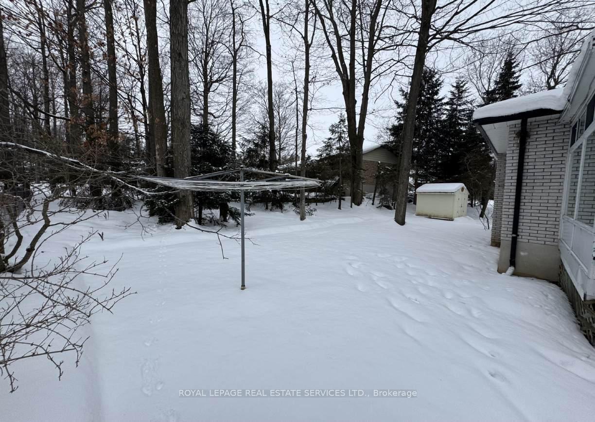 Photo 4 of 7 Parklane Crescent, Meaford — HOMEH