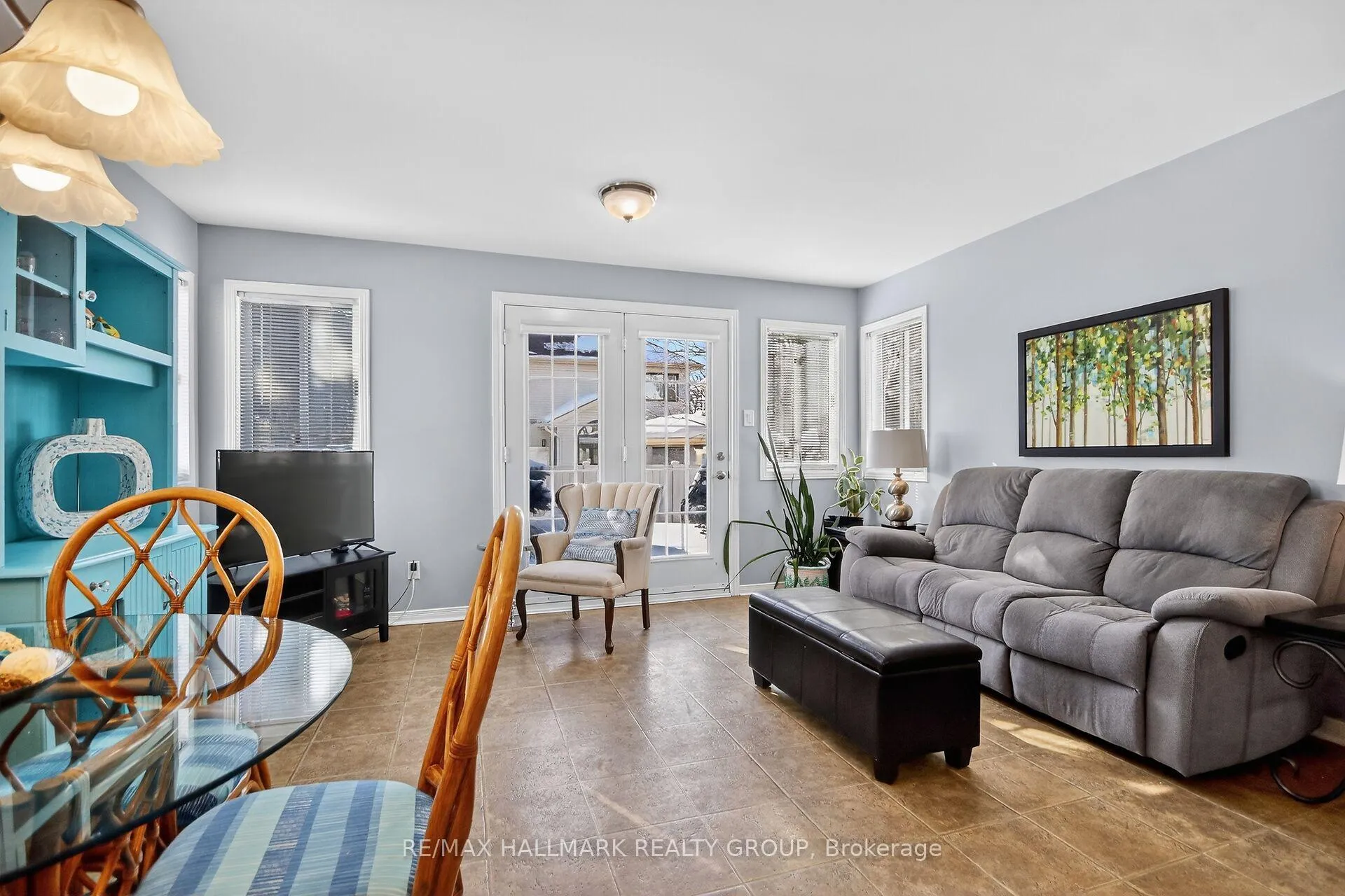 Photo 16 of 52 Bramblewood Crescent, Ottawa, Kanata - Bridlewood — HOMEH