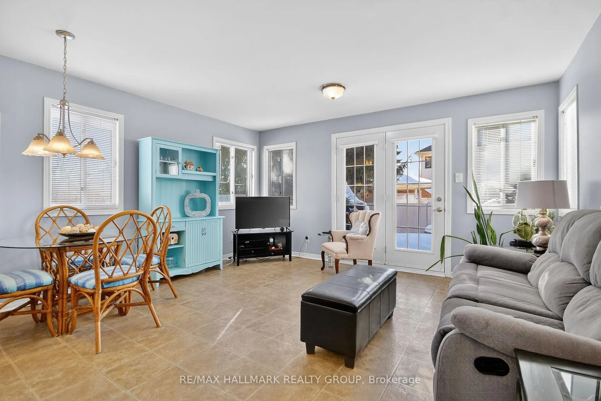 Photo 17 of 52 Bramblewood Crescent, Ottawa, Kanata - Bridlewood — HOMEH