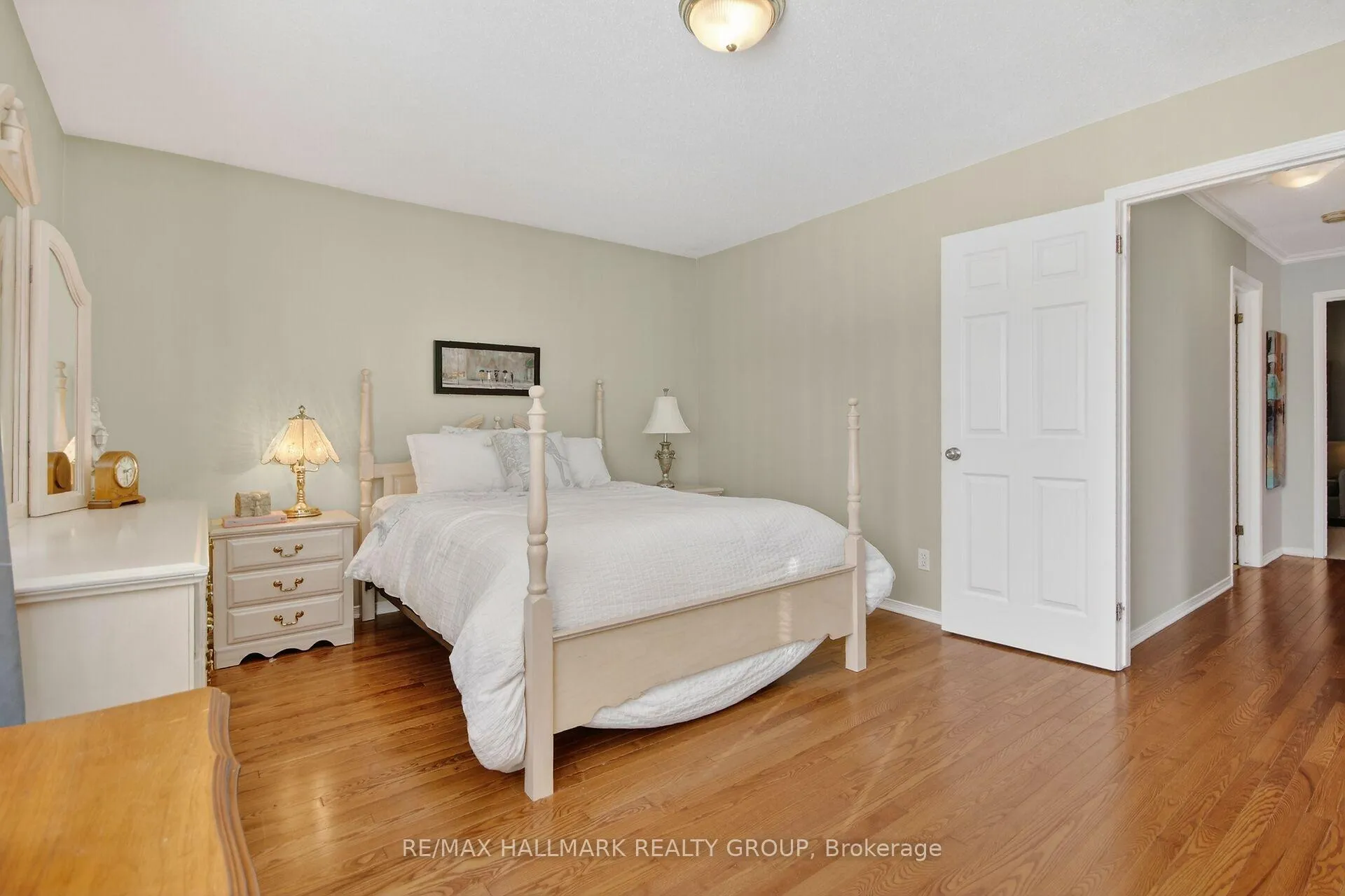 Photo 24 of 52 Bramblewood Crescent, Ottawa, Kanata - Bridlewood — HOMEH