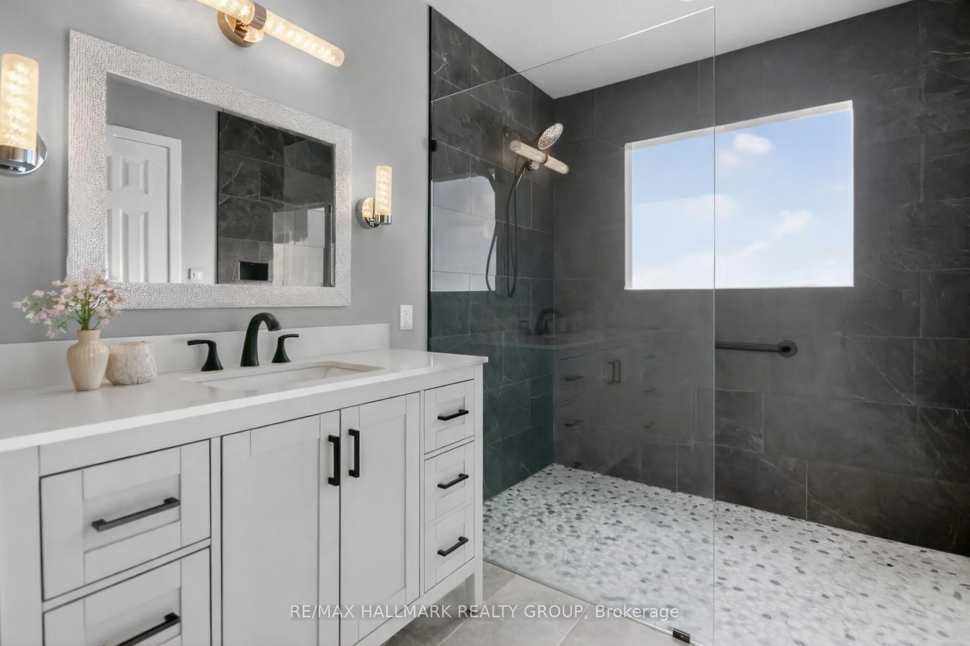 Photo 26 of 52 Bramblewood Crescent, Ottawa, Kanata - Bridlewood — HOMEH
