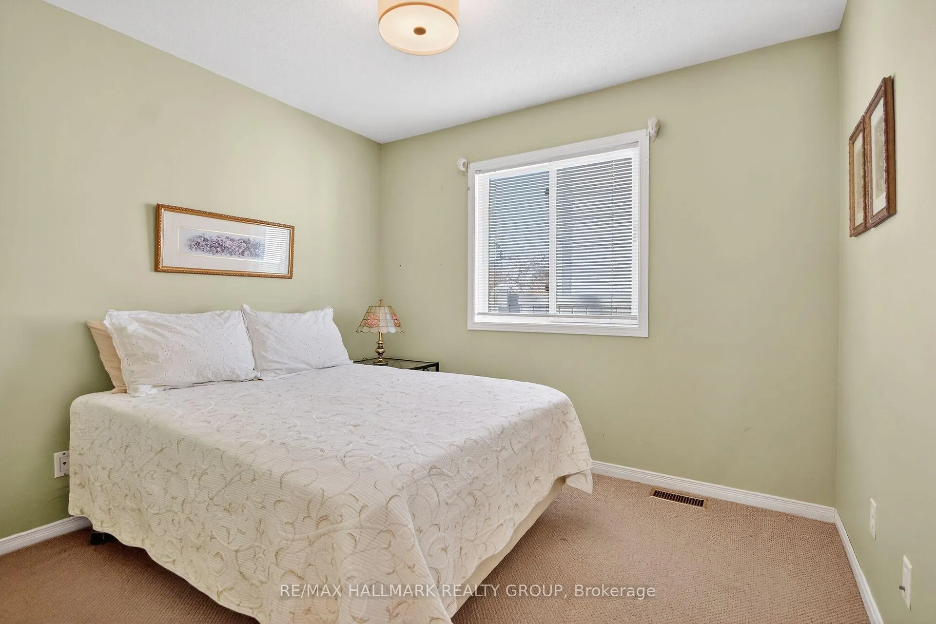 Photo 28 of 52 Bramblewood Crescent, Ottawa, Kanata - Bridlewood — HOMEH