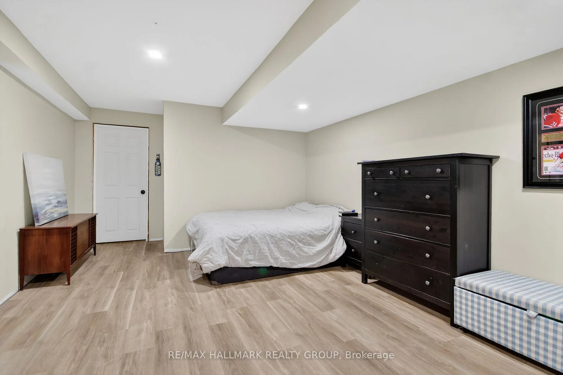 Photo 32 of 52 Bramblewood Crescent, Ottawa, Kanata - Bridlewood — HOMEH