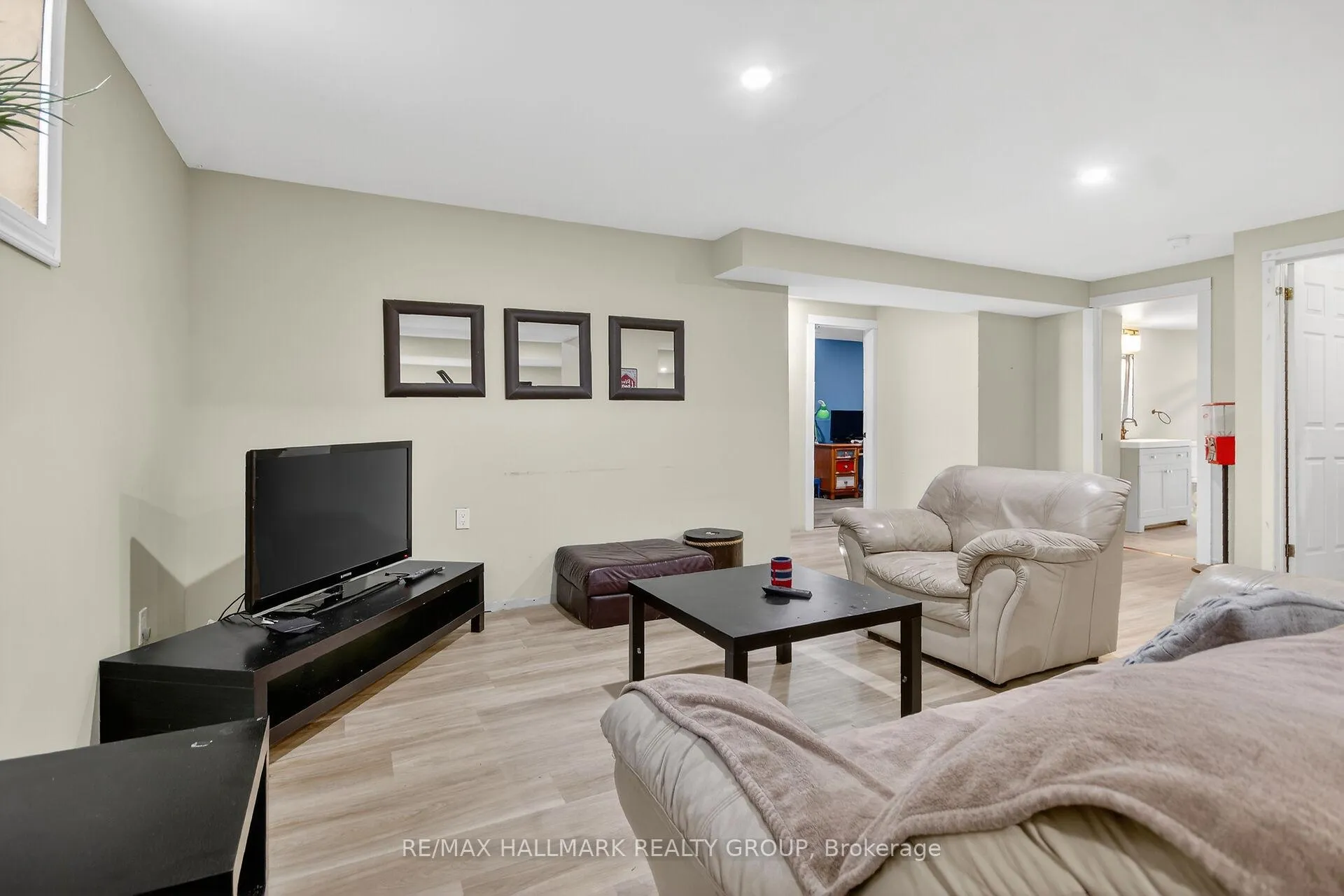 Photo 35 of 52 Bramblewood Crescent, Ottawa, Kanata - Bridlewood — HOMEH
