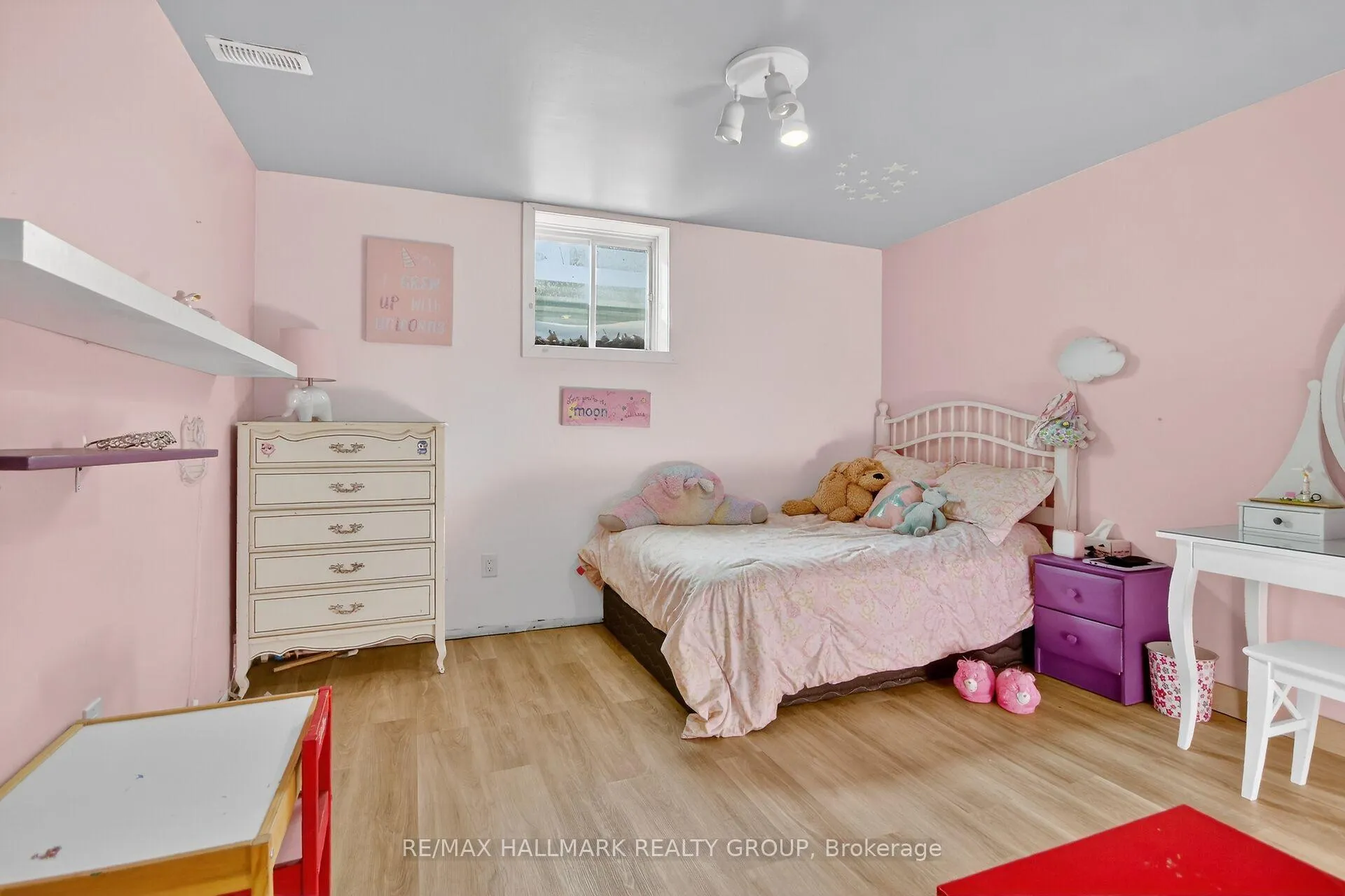 Photo 42 of 52 Bramblewood Crescent, Ottawa, Kanata - Bridlewood — HOMEH