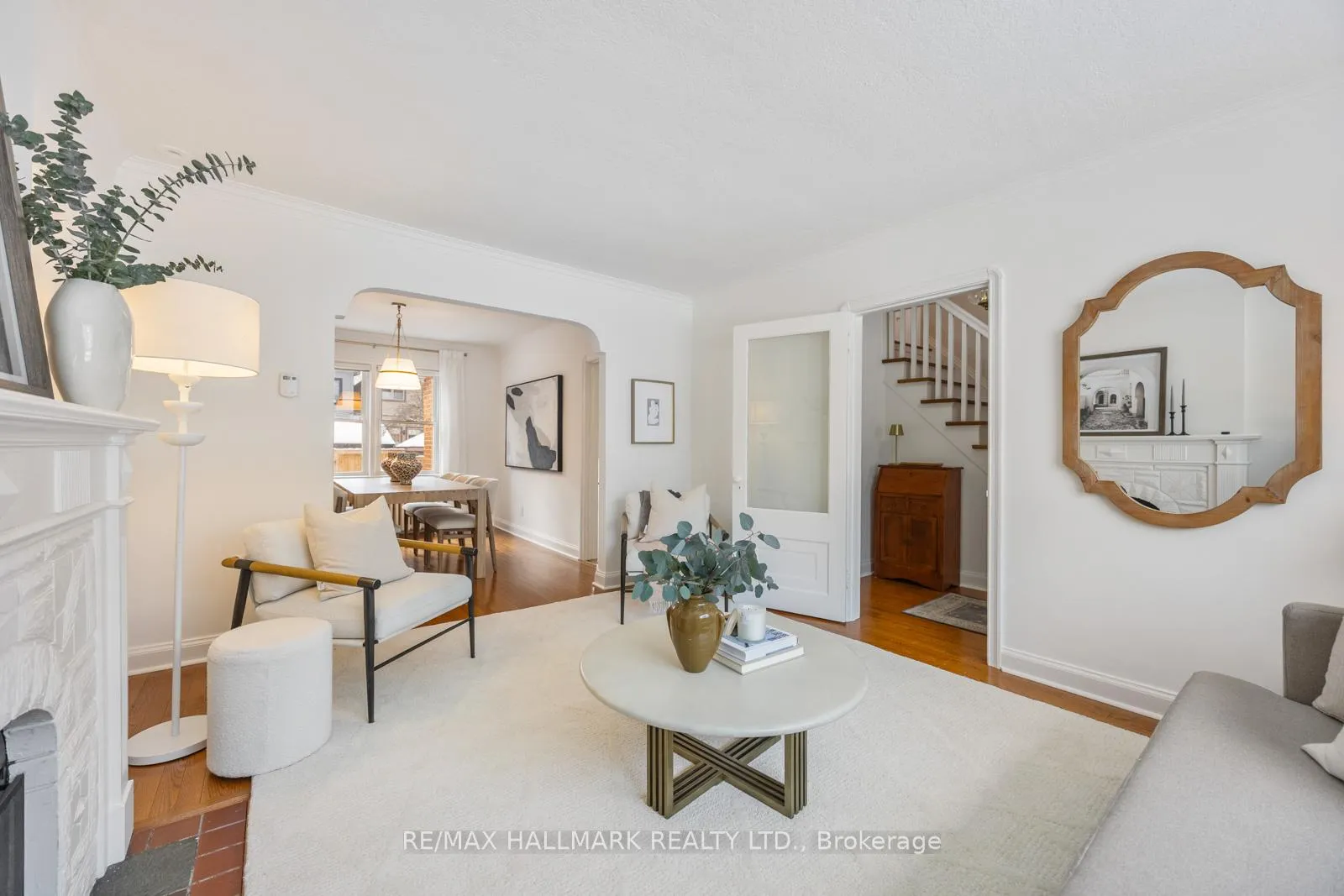 Photo 8 of 18 Elmview Drive, Scarborough, Birchcliffe-Cliffside — HOMEH