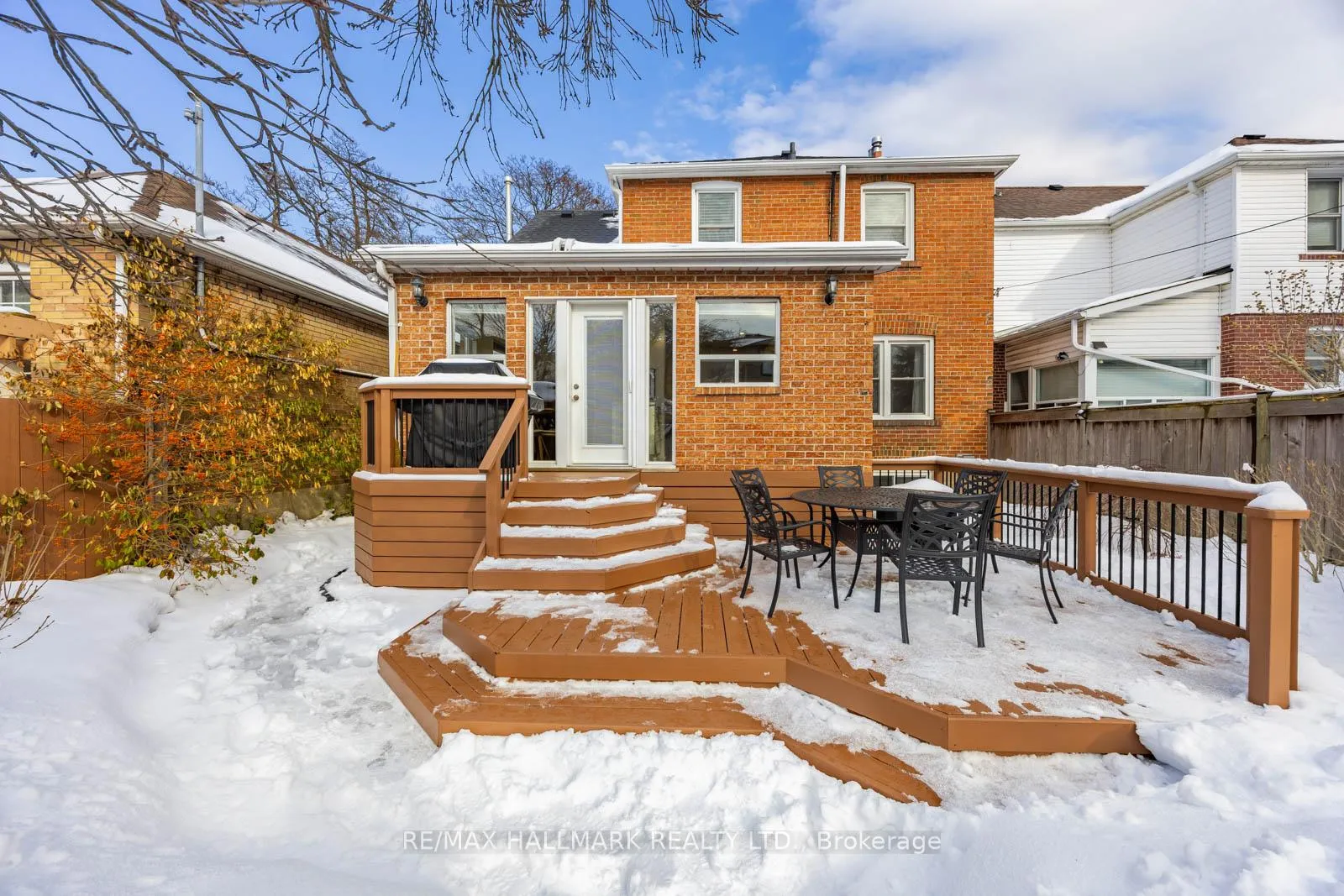 Photo 42 of 18 Elmview Drive, Scarborough, Birchcliffe-Cliffside — HOMEH