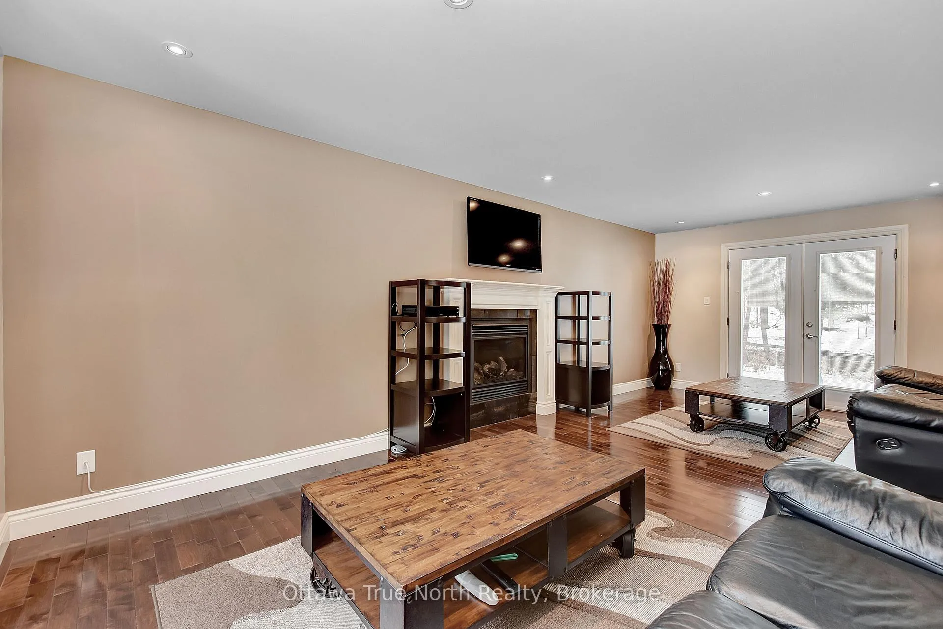 Photo 10 of 540 May Dean Drive, Ottawa, Fitzroy — HOMEH