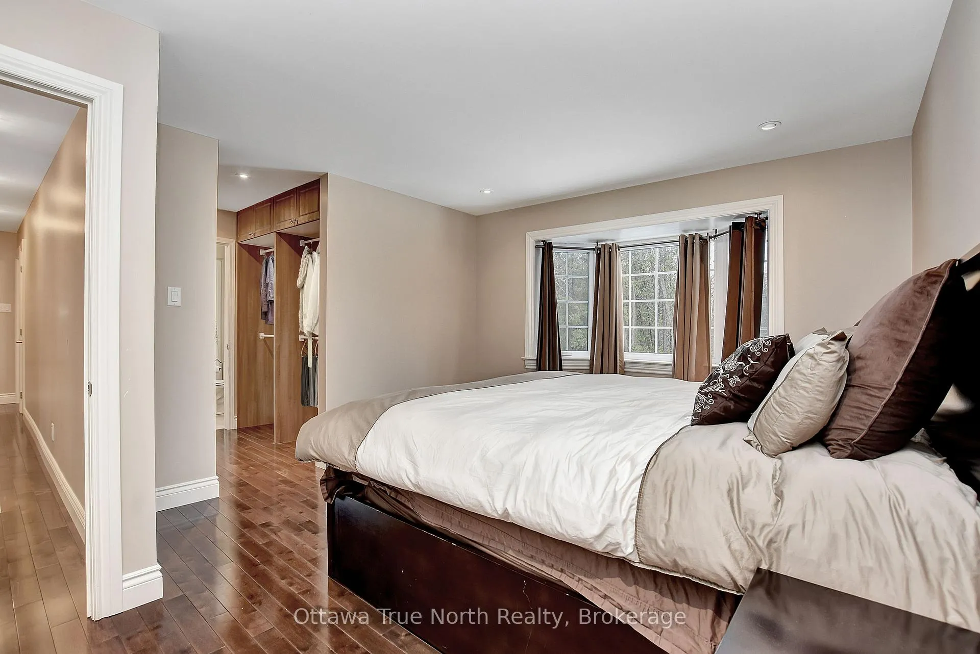 Photo 22 of 540 May Dean Drive, Ottawa, Fitzroy — HOMEH