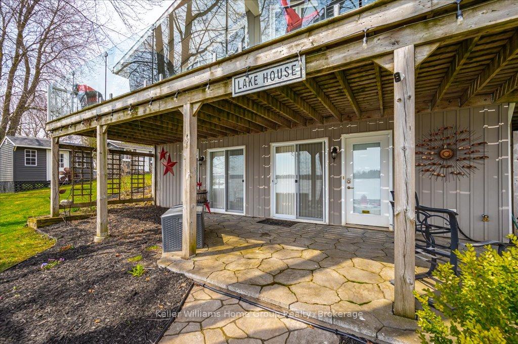 Photo 6 of 513 N Five Road, Mapleton, Rural Mapleton — HOMEH
