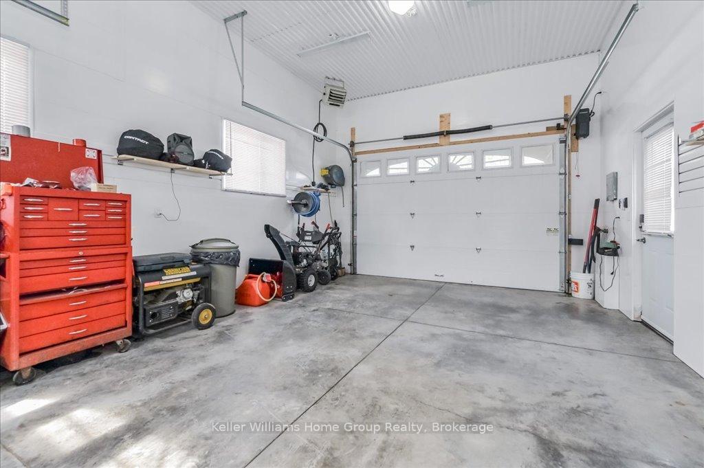 Photo 31 of 513 N Five Road, Mapleton, Rural Mapleton — HOMEH