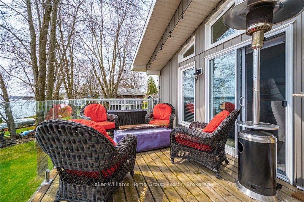 Photo 36 of 513 N Five Road, Mapleton, Rural Mapleton — HOMEH