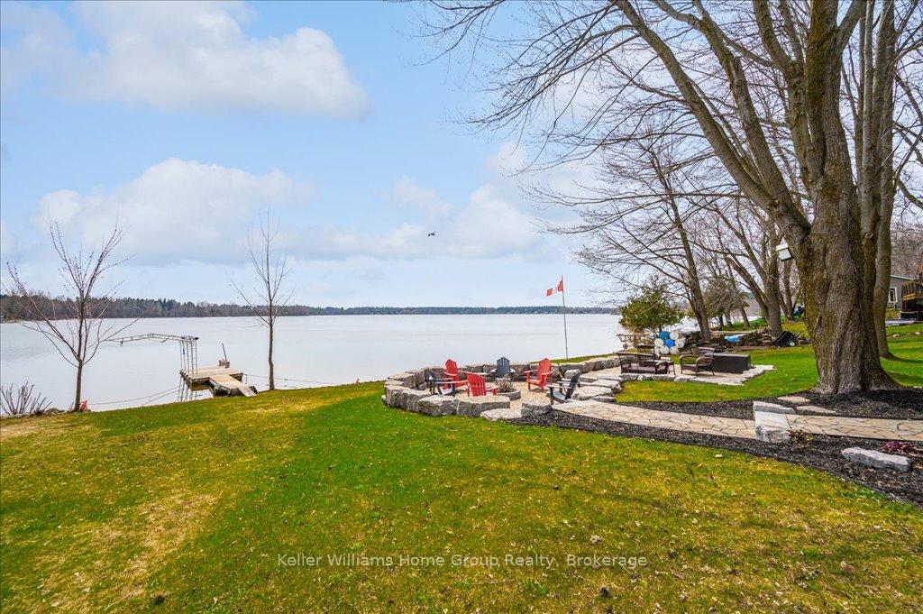 Photo 41 of 513 N Five Road, Mapleton, Rural Mapleton — HOMEH