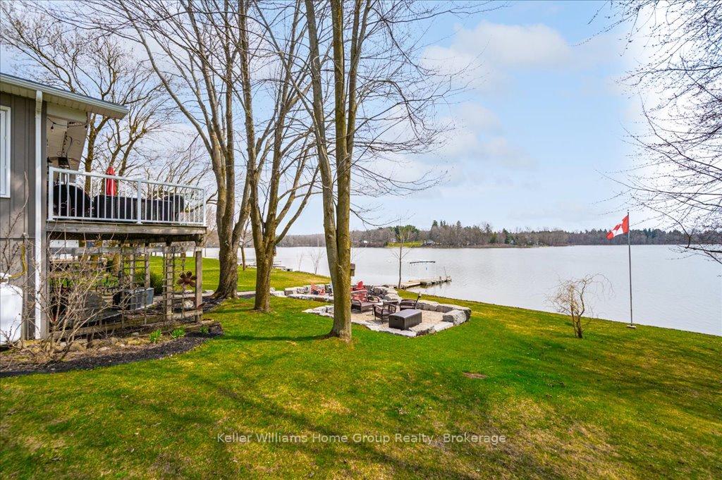 Photo 42 of 513 N Five Road, Mapleton, Rural Mapleton — HOMEH