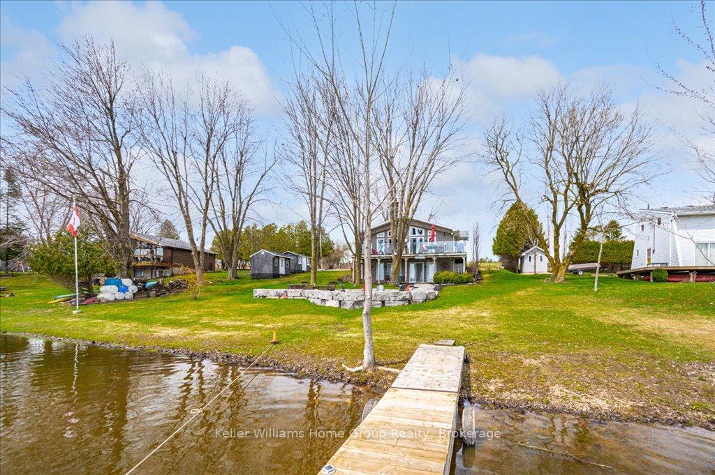 Photo 45 of 513 N Five Road, Mapleton, Rural Mapleton — HOMEH