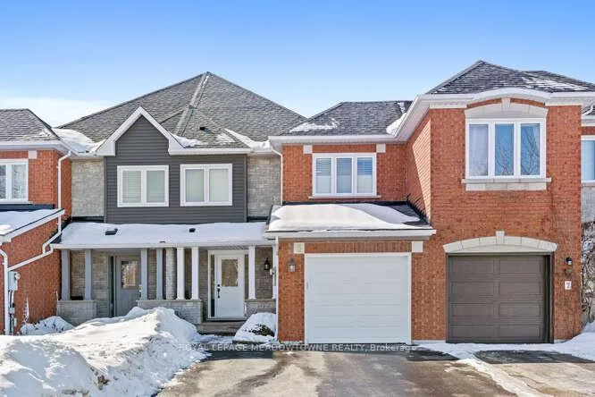 Photo 2 of 5 James Young Drive, Halton Hills, Georgetown — HOMEH