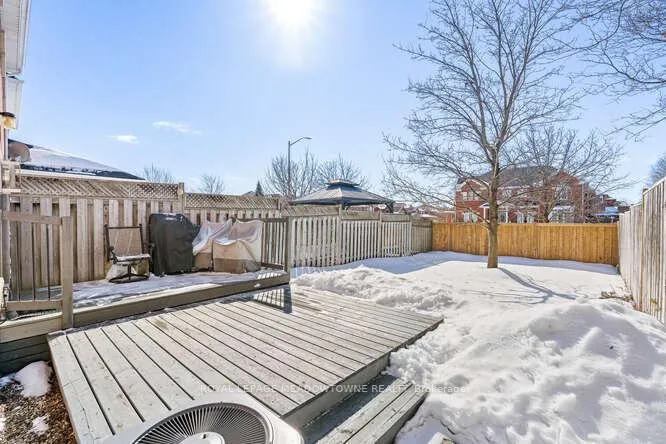 Photo 36 of 5 James Young Drive, Halton Hills, Georgetown — HOMEH