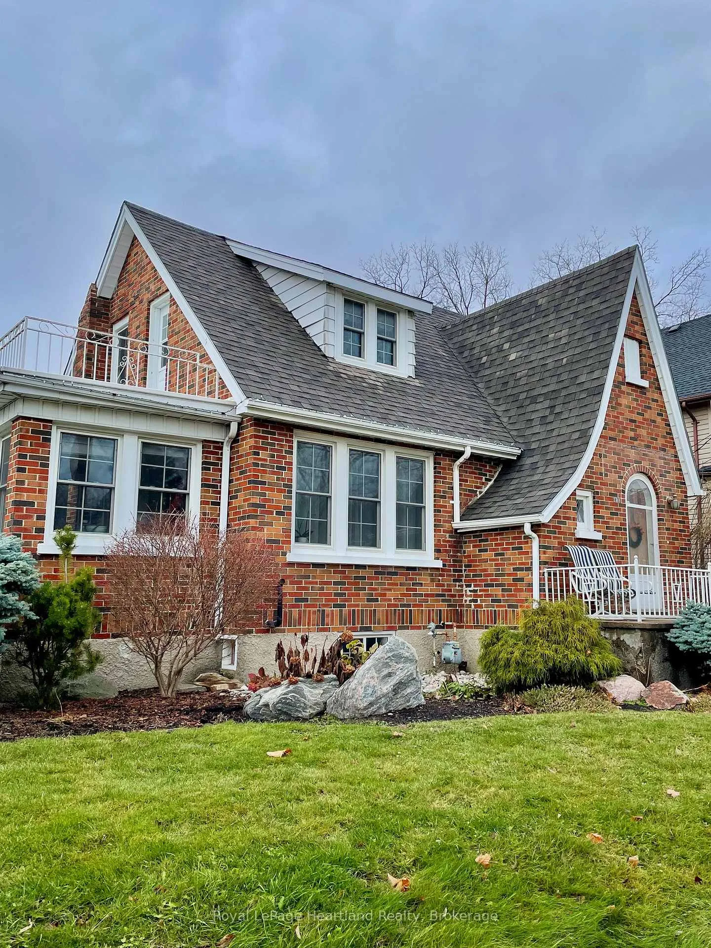 Photo 3 of 108 Albert Street, Central Huron, Clinton — HOMEH