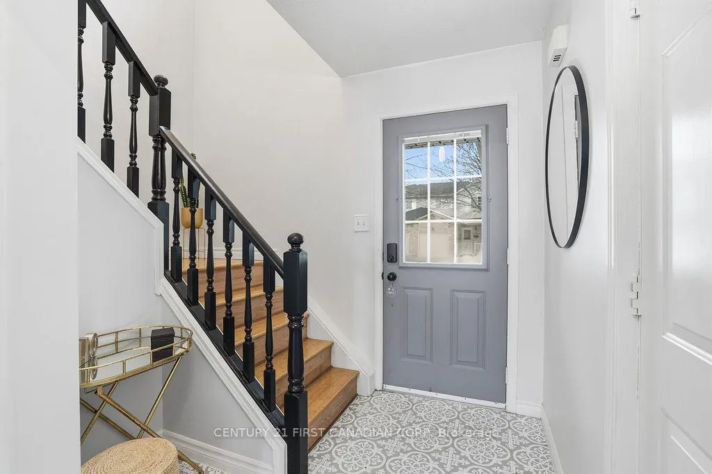 Photo 3 of Unit 28, 750 Osgoode Drive S, London, South Y — HOMEH