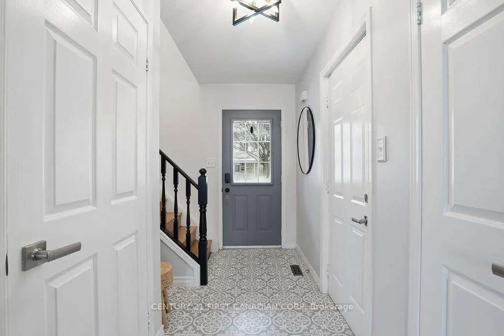Photo 5 of Unit 28, 750 Osgoode Drive S, London, South Y — HOMEH