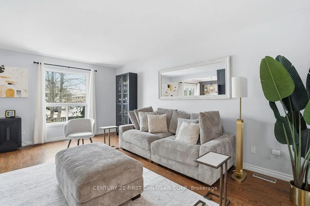 Photo 6 of Unit 28, 750 Osgoode Drive S, London, South Y — HOMEH
