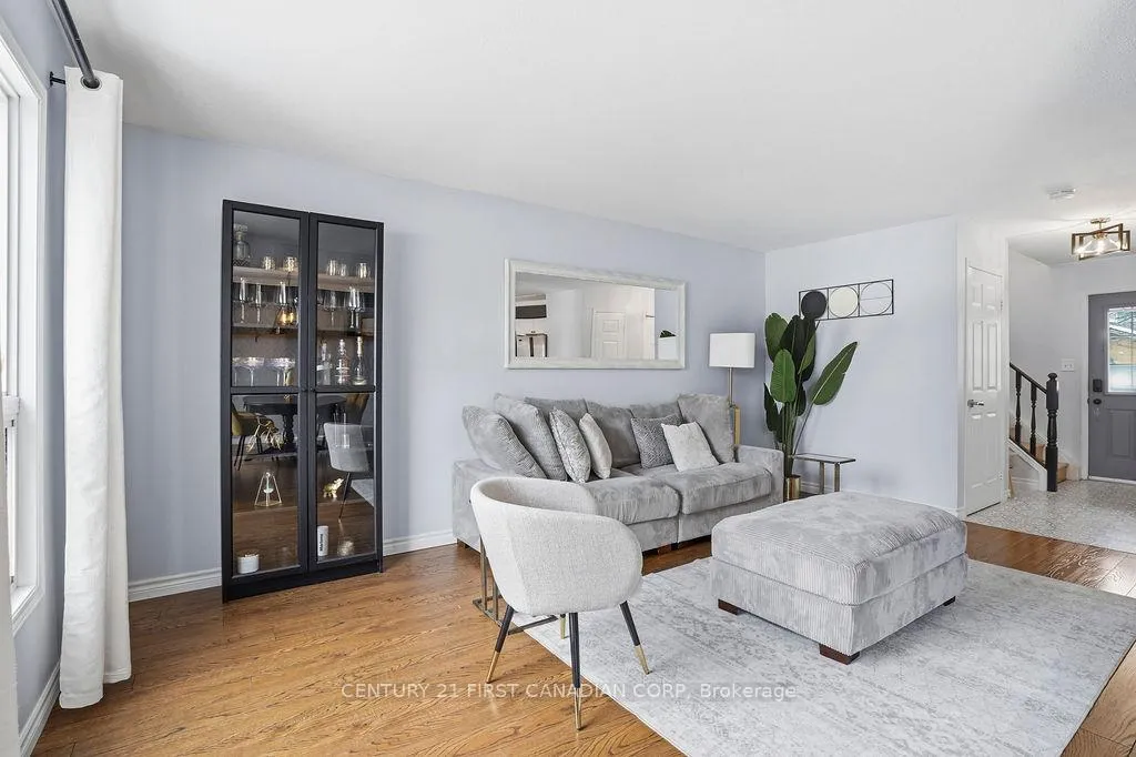 Photo 9 of Unit 28, 750 Osgoode Drive S, London, South Y — HOMEH