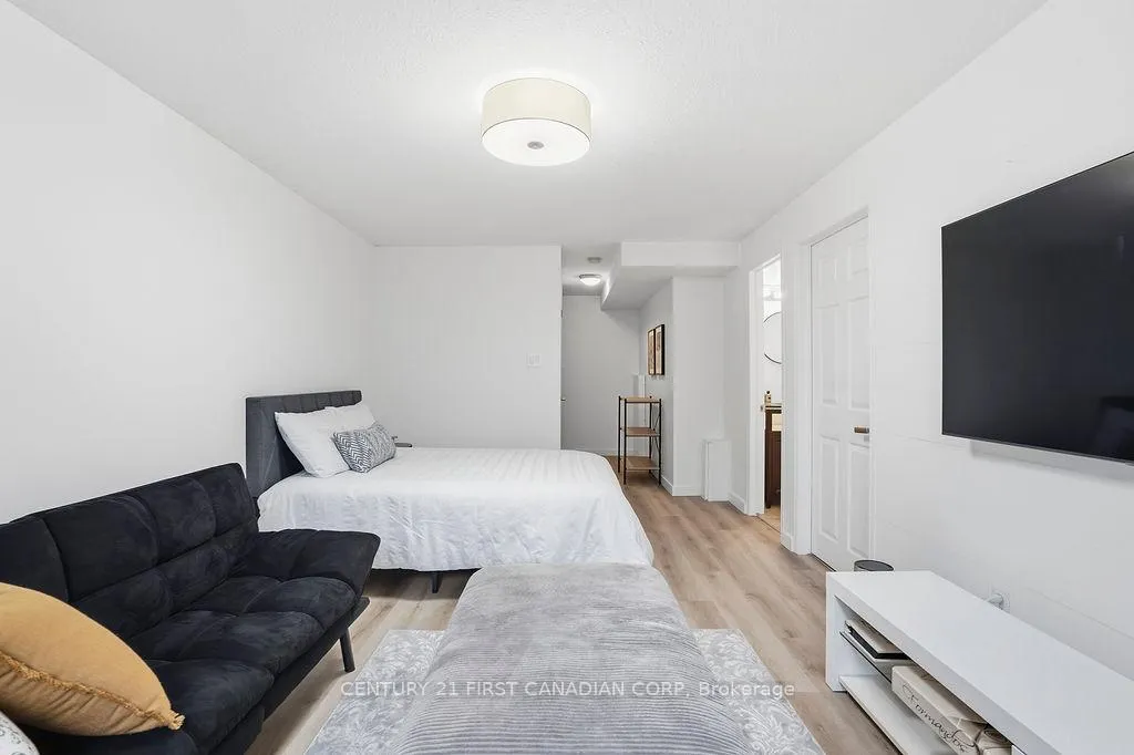 Photo 38 of Unit 28, 750 Osgoode Drive S, London, South Y — HOMEH
