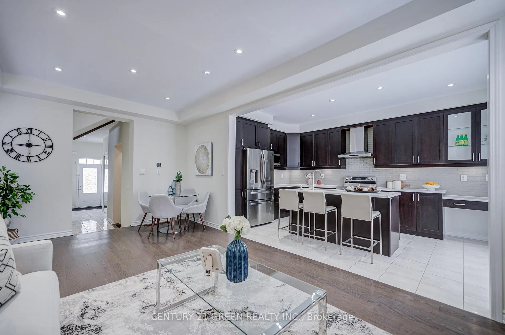 Photo 22 of 17 Windflower Way, Whitby, Rural Whitby — HOMEH