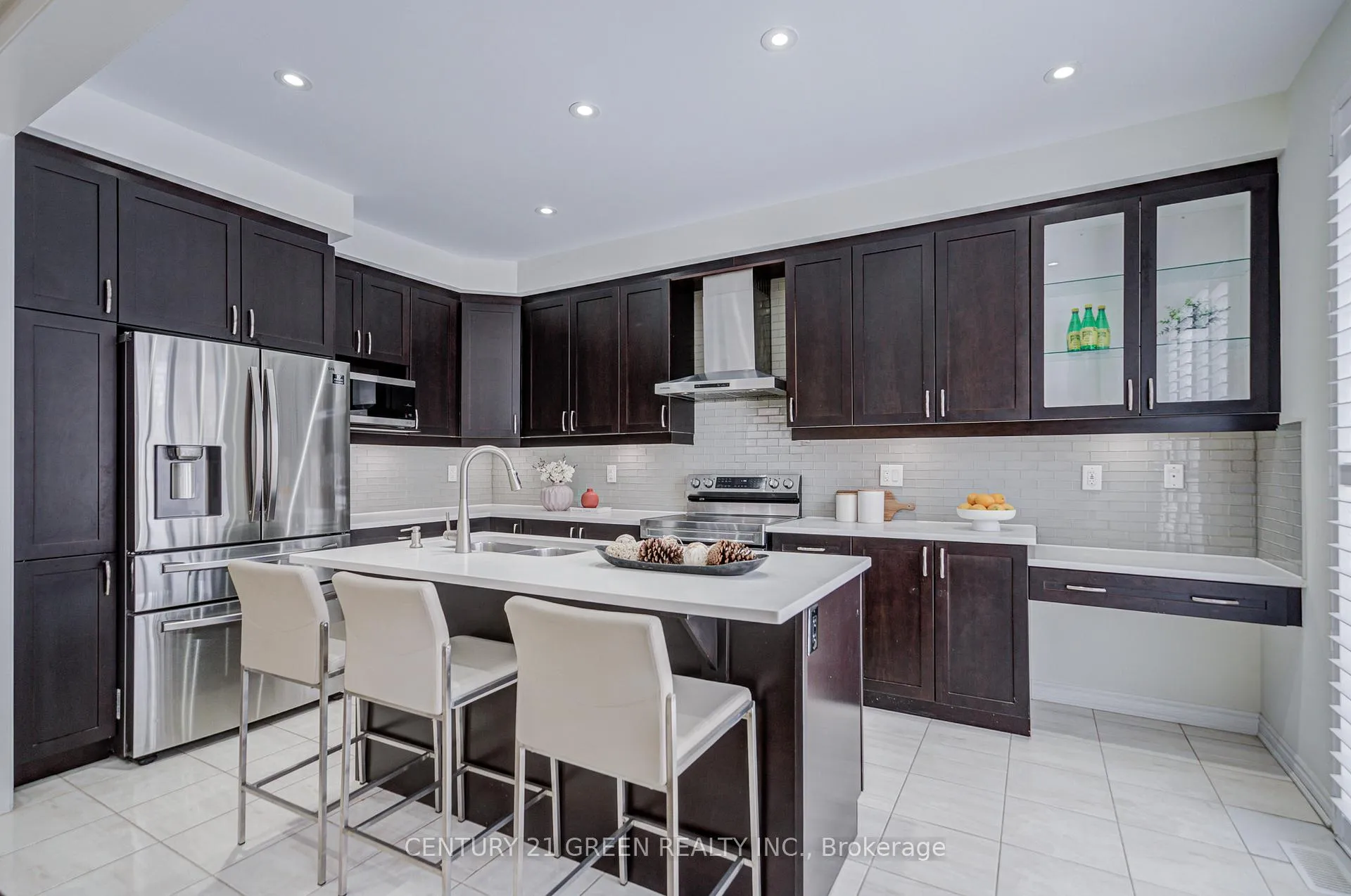 Photo 25 of 17 Windflower Way, Whitby, Rural Whitby — HOMEH