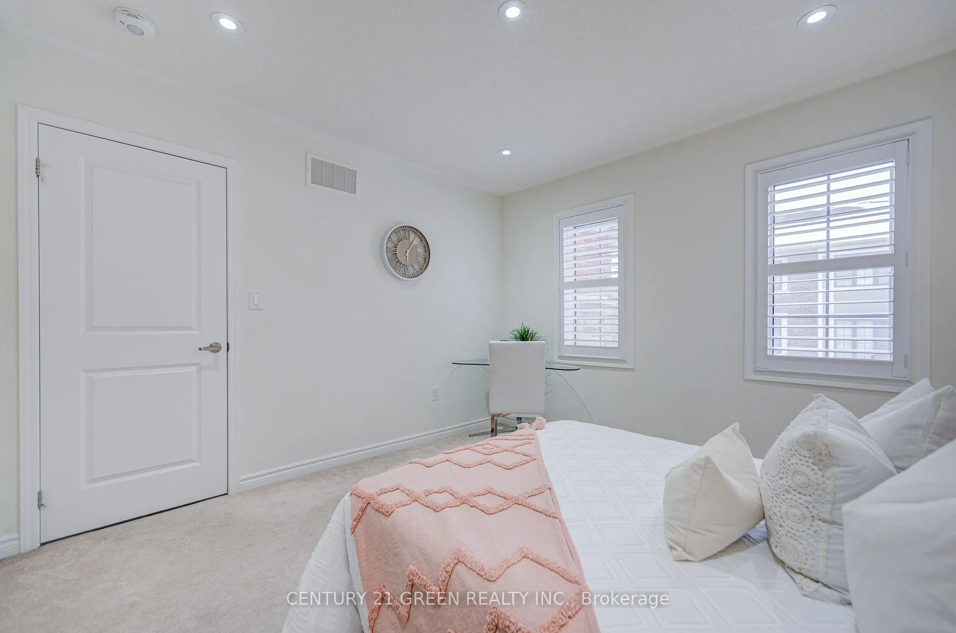 Photo 37 of 17 Windflower Way, Whitby, Rural Whitby — HOMEH