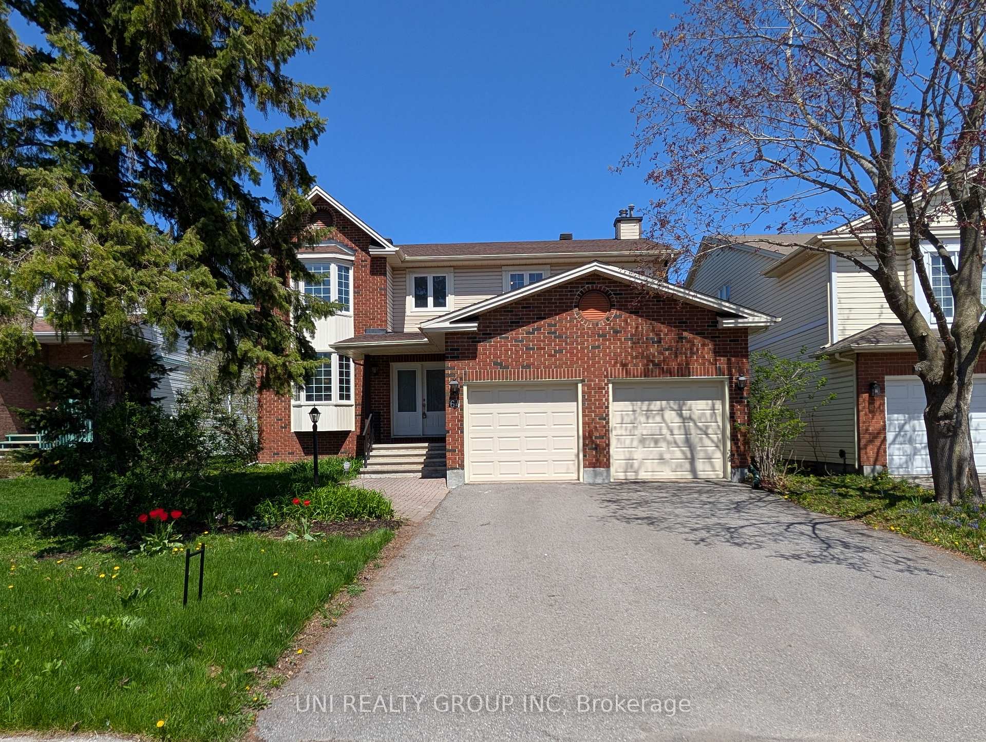 Photo 1 of 64 Bramblegrove Crescent, Ottawa, Hunt Club Park/Greenboro — HOMEH