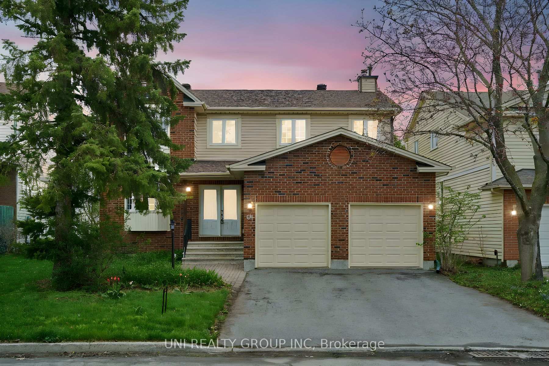 Photo 2 of 64 Bramblegrove Crescent, Ottawa, Hunt Club Park/Greenboro — HOMEH