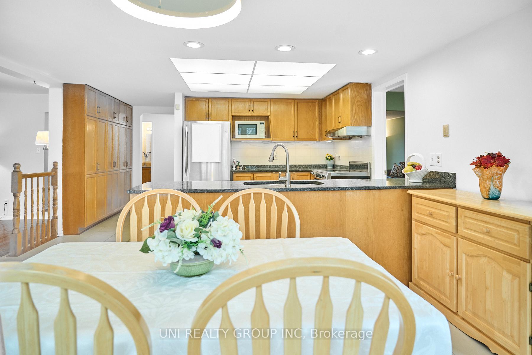 Photo 13 of 64 Bramblegrove Crescent, Ottawa, Hunt Club Park/Greenboro — HOMEH