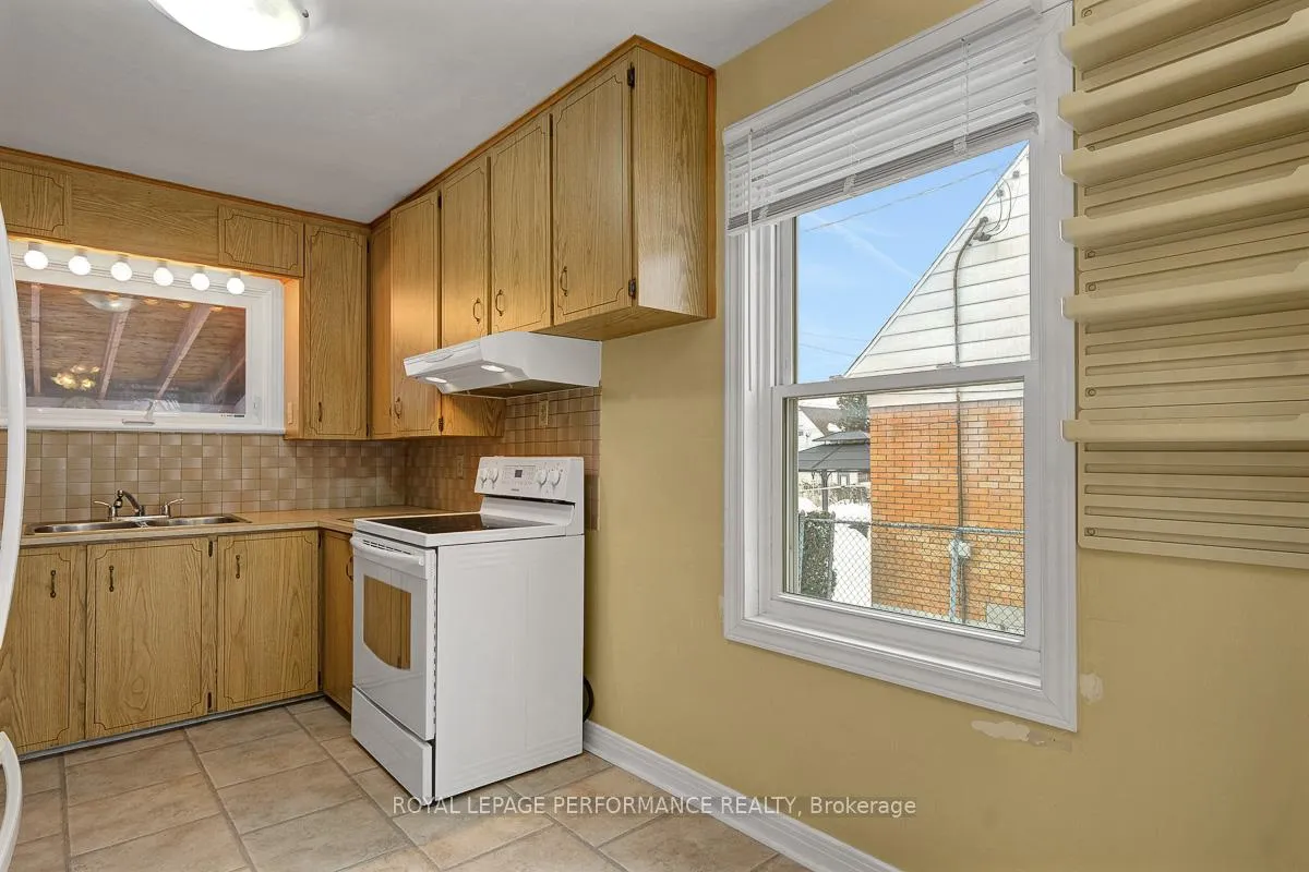 Photo 12 of 540 Alesther Street, Ottawa, Overbrook/Castle Heights — HOMEH